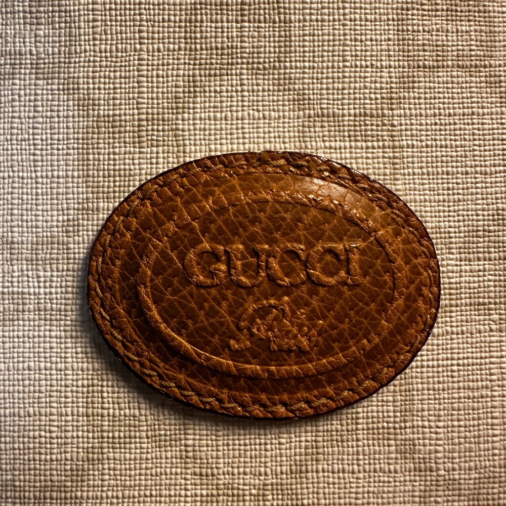Gucci Plus White Coated Canvas Clutch - Picture 3 of 12
